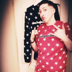 Meet your Posher, Aaron